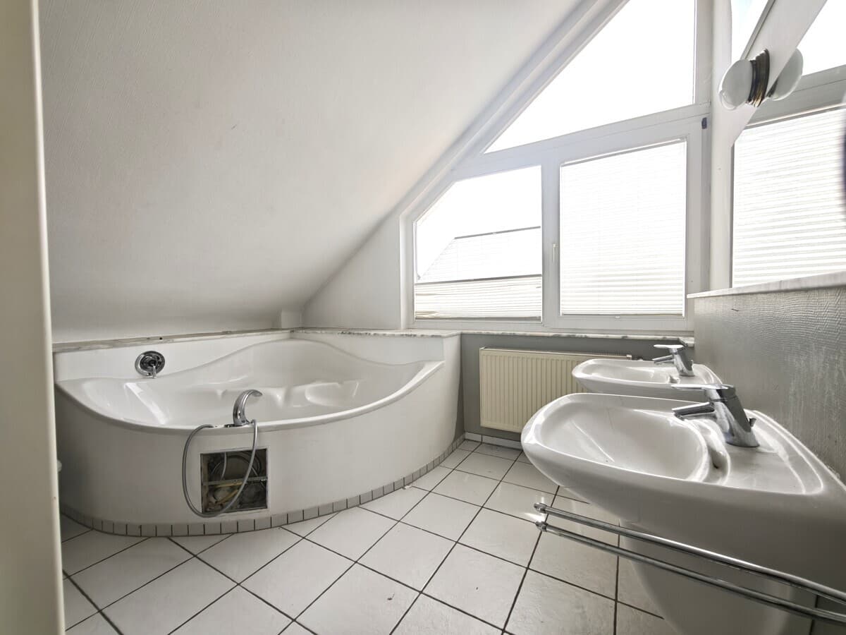 Badezimmer DG